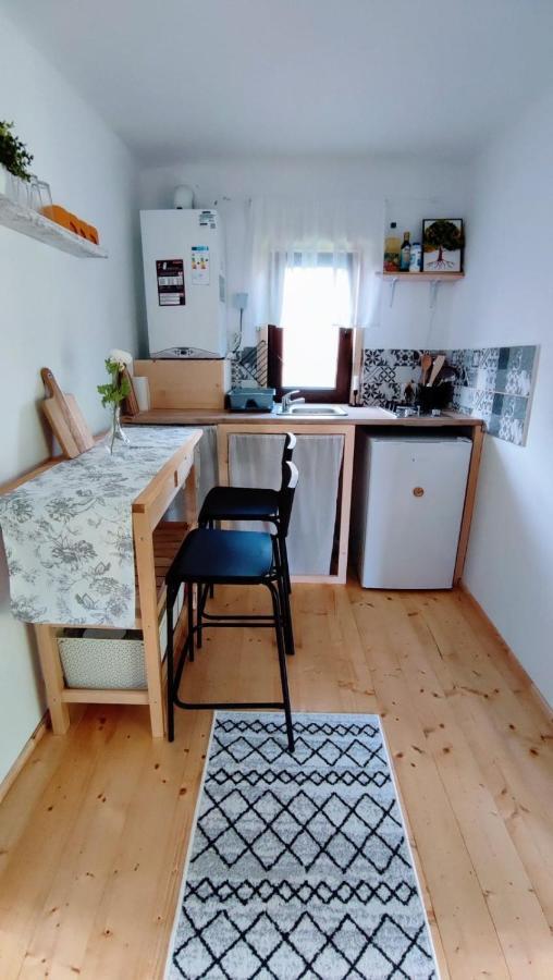 La Casuta Villa Fieni Екстериор снимка
