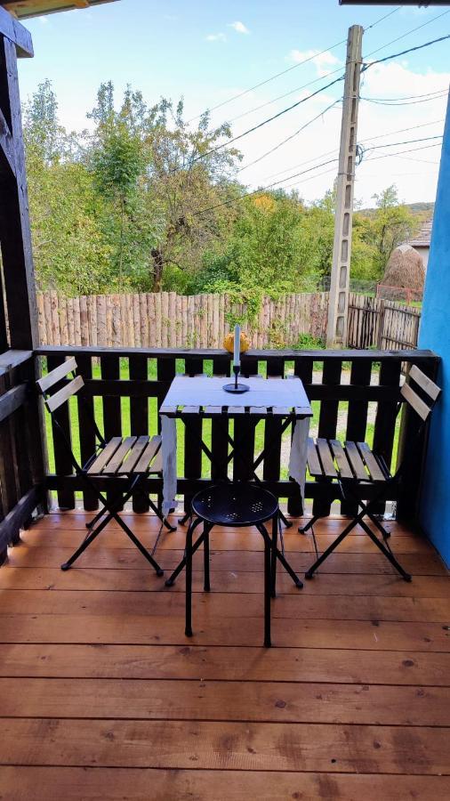 La Casuta Villa Fieni Екстериор снимка